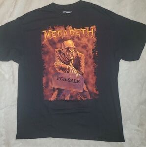 2XL- GLOBAL MEGADEATH BAND SHIRT. BRAND NEW WITHOUT TAGS.